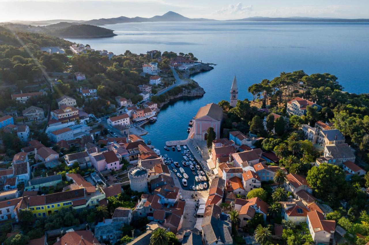 Holiday Home Villa Esperanca Veli Lošinj Kültér fotó