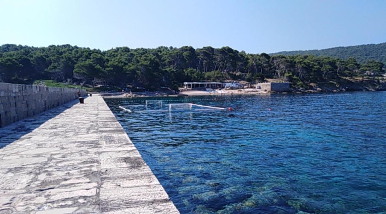 Holiday Home Villa Esperanca Veli Lošinj Kültér fotó