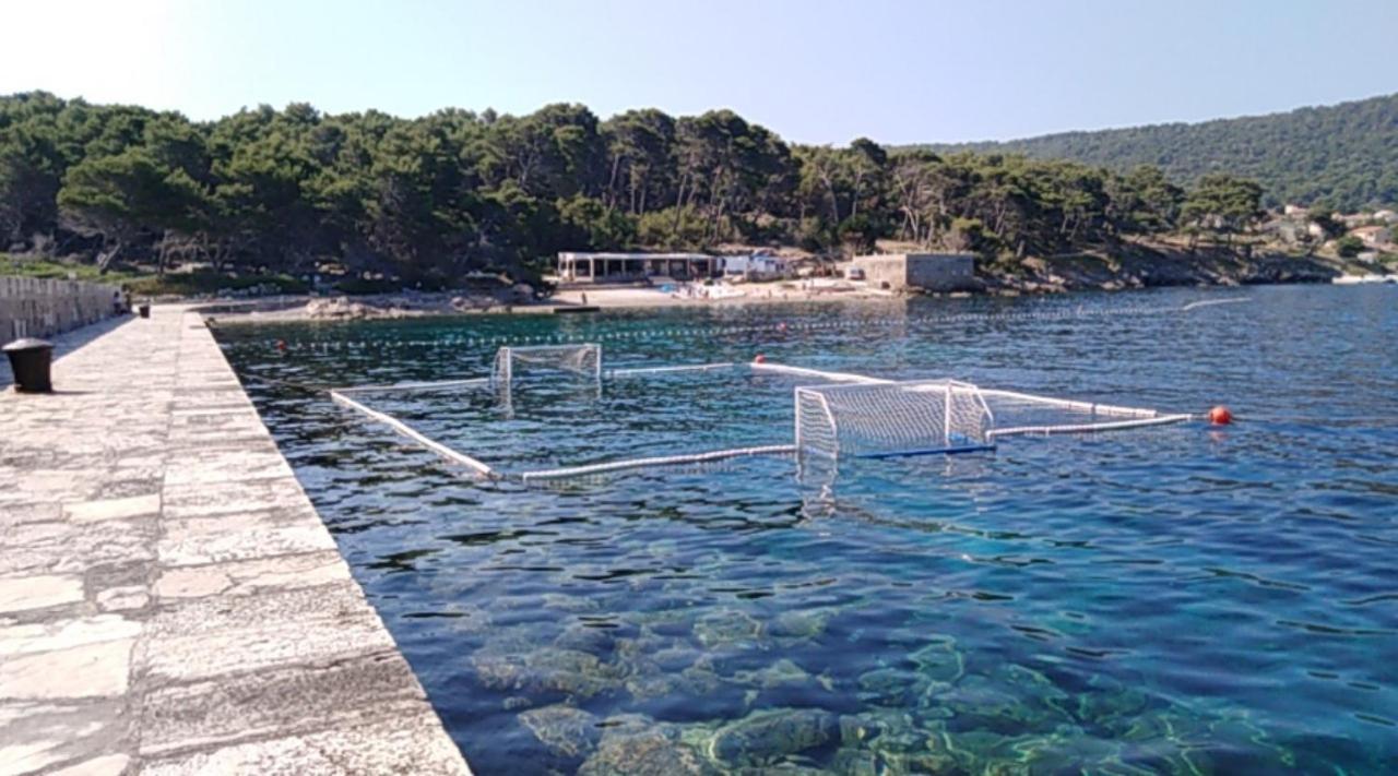 Holiday Home Villa Esperanca Veli Lošinj Kültér fotó