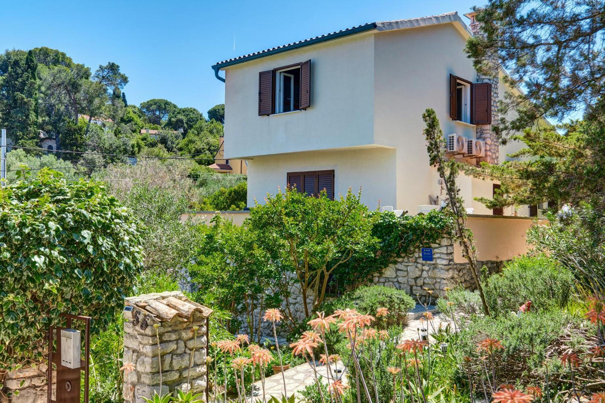 Holiday Home Villa Esperanca Veli Lošinj Kültér fotó