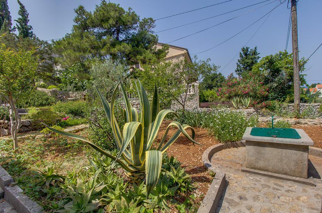 Holiday Home Villa Esperanca Veli Lošinj Kültér fotó
